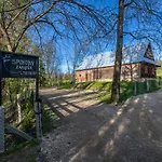 Spokojny Zakatek Nyaraló Skrzypne